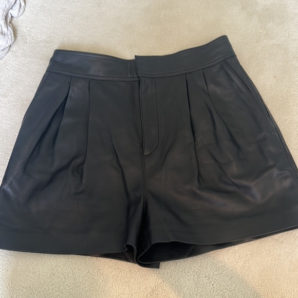 INTERMIX Black Remi Pleated Leather Shorts NWT - Picture 6 of 9